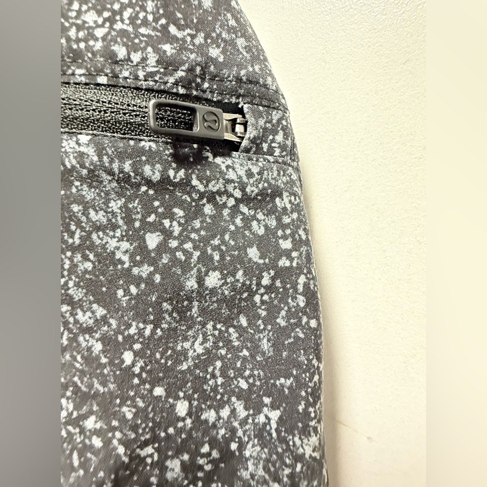 Mens Lululemon T.H.E. Lineales Stretch Sweat Wicking Quick Dry Size M - Picture 7 of 11